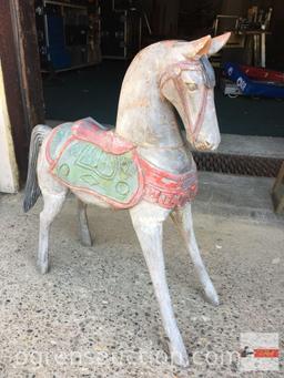 Decor accent piece - Wooden horse