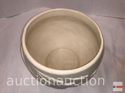 Planter pot jardiniere - embossed birds design