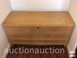 Furniture - Cedar Chest, Boshart, Seaforth Ontario, Lift top and bottom drawer, 44"wx22"hx18"d