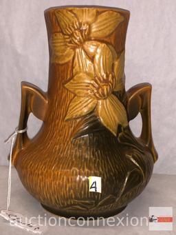 Pottery - Roseville - USA #106-7, brown