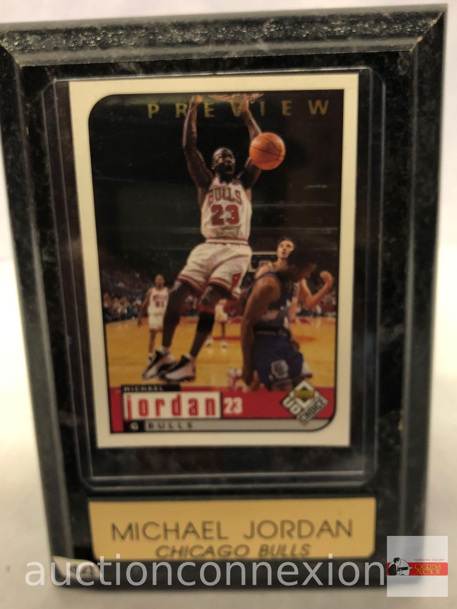 Ephemera - 3 Sports cards, Michael Jordan, Bulls - Kobe Bryant, Lakers - Kareem Abdul-Jabbar, Lakers