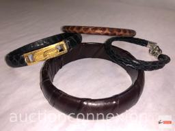 Jewelry - 4 leather bracelets