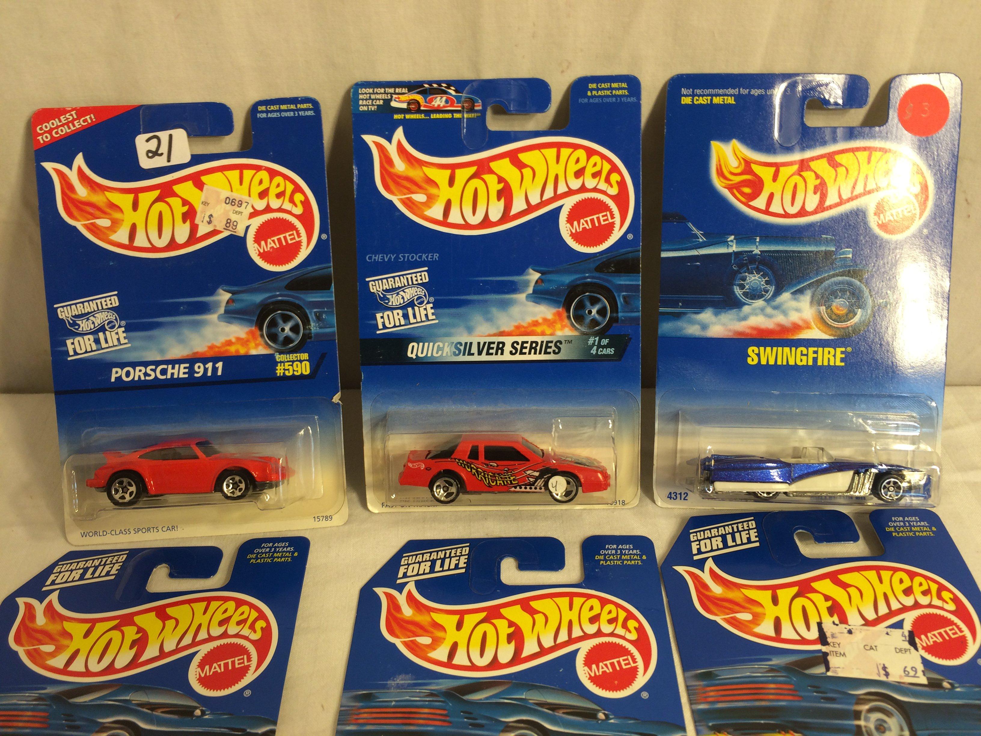 Lot of 6 Pieces Collector New in Package Hot wheels Mattel 1:64 Scale Die-Cast Metal & Plastic Parts