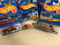 Lot of 6 Pieces Collector New in Package Hot wheels Mattel 1:64 Scale Die-Cast Metal & Plastic Parts