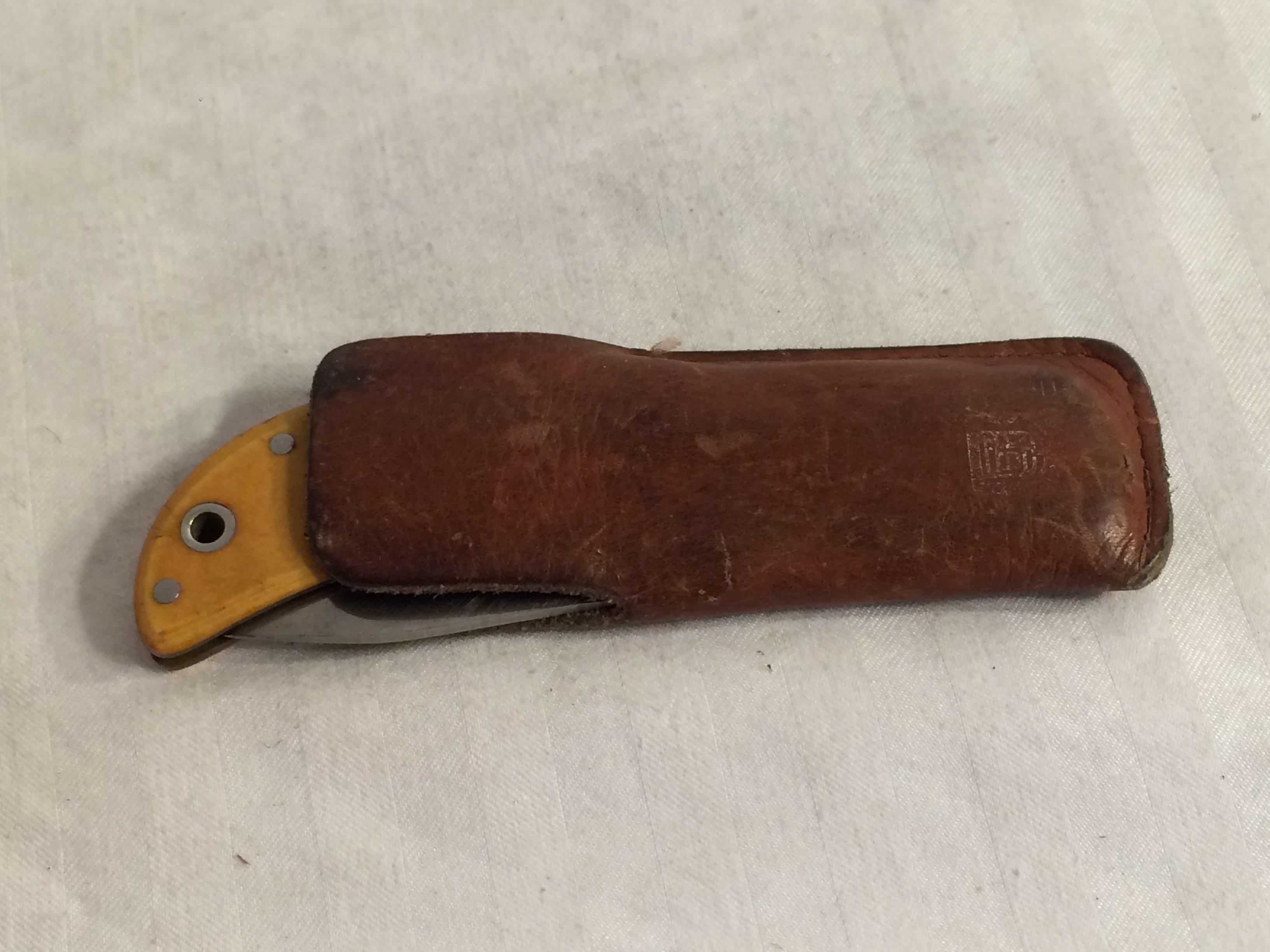 Collector Vintage Loose USA Seki Japan 4" Folded Knive