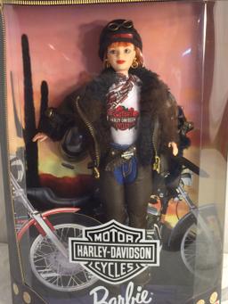 Collector Edition Motor Harley -Davidson Cycles Barbie 2nd in a Series 14"Tall Box Size