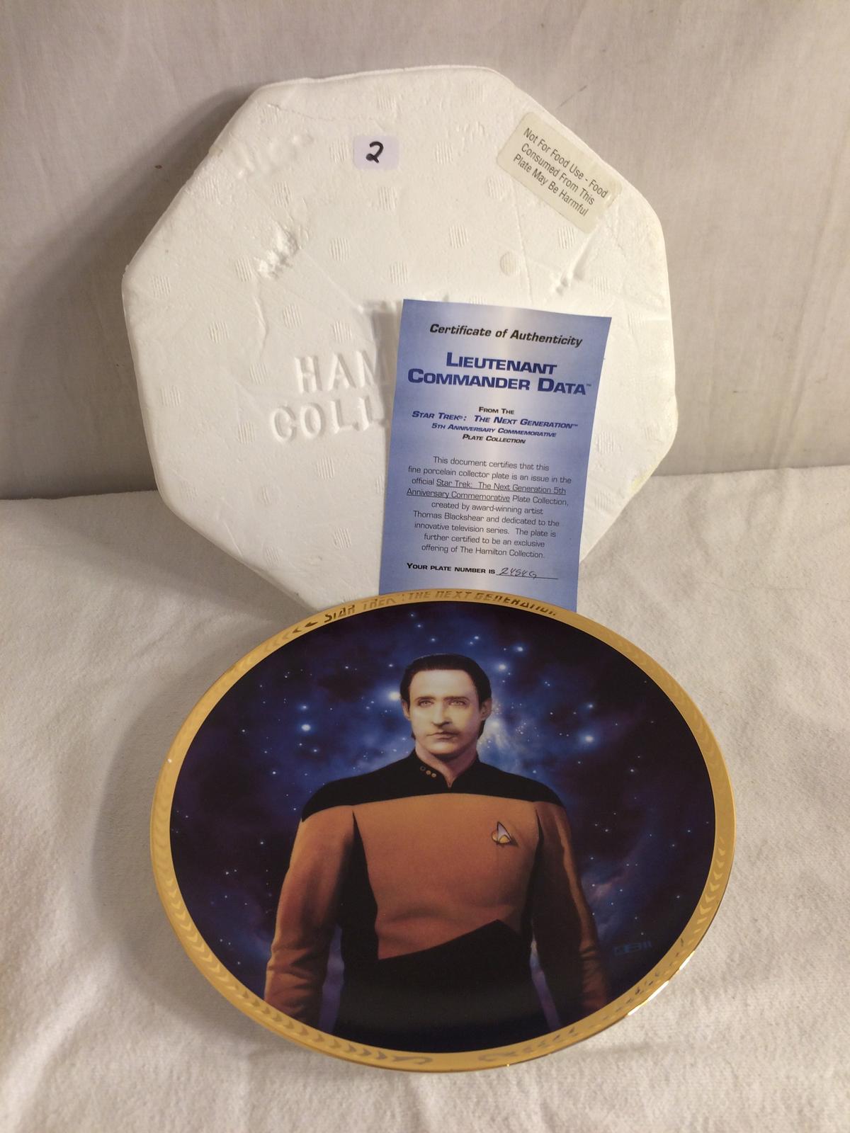 Collector Vintage 1994 Porcelain Plate Star Trek The Next Generation Leiutenant Commander Date