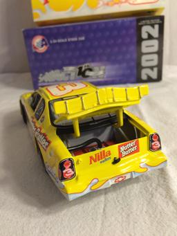 Collector Nascar Dake Earnhardt Jr. #3 Nila Wafers/Nutter Butter 2002 Monte Carlo 1:24 Stock Car