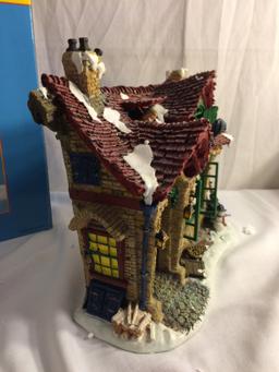Storybook Village Collection "Here Comes Santa Claus" 56.13249 Handpainted Lighted Building & Acc.