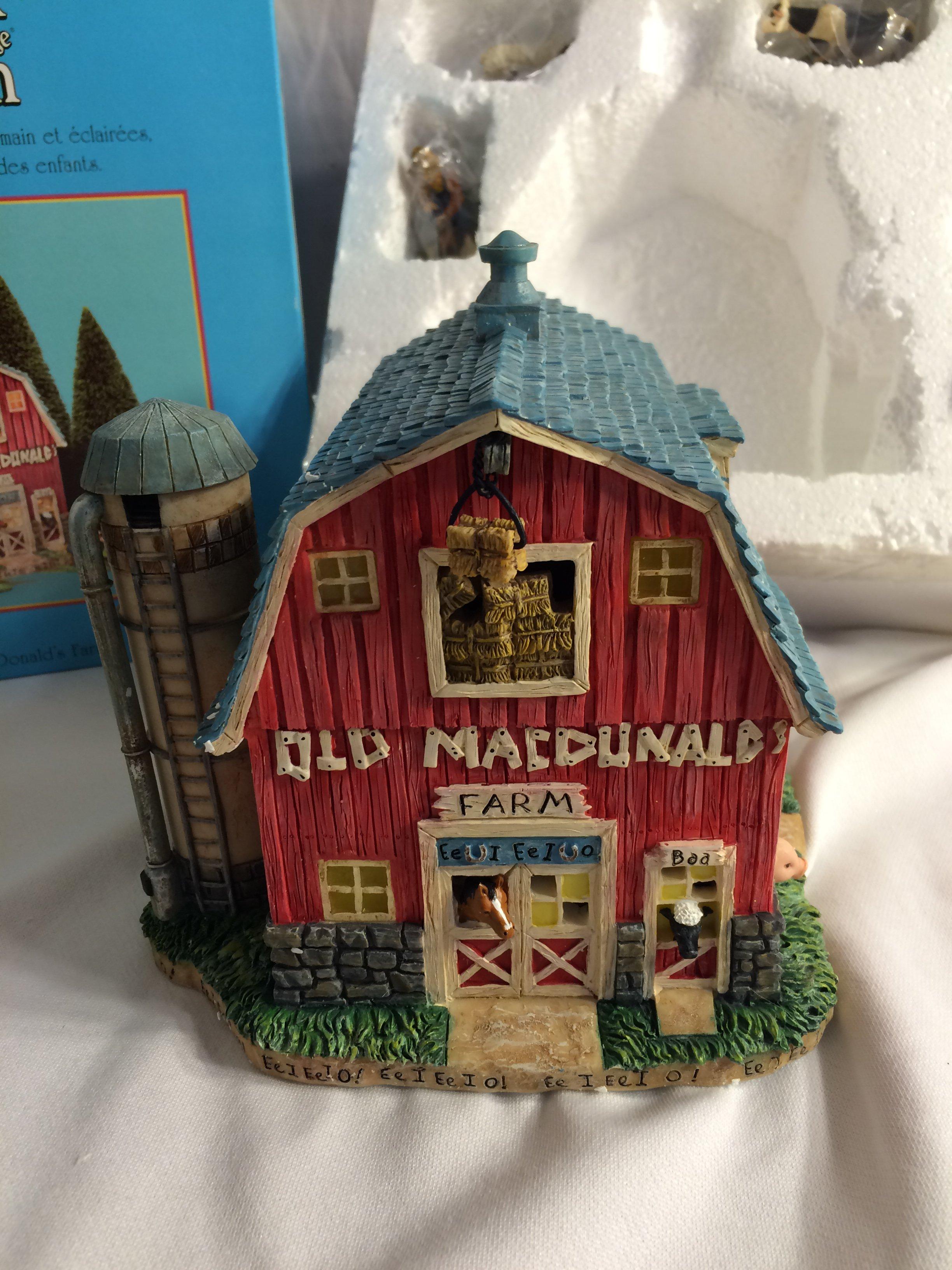 Storybook Village Collection "Old MacDonald's Farm"56.13244 Handpainted Lighted Building 11"t x9.5"