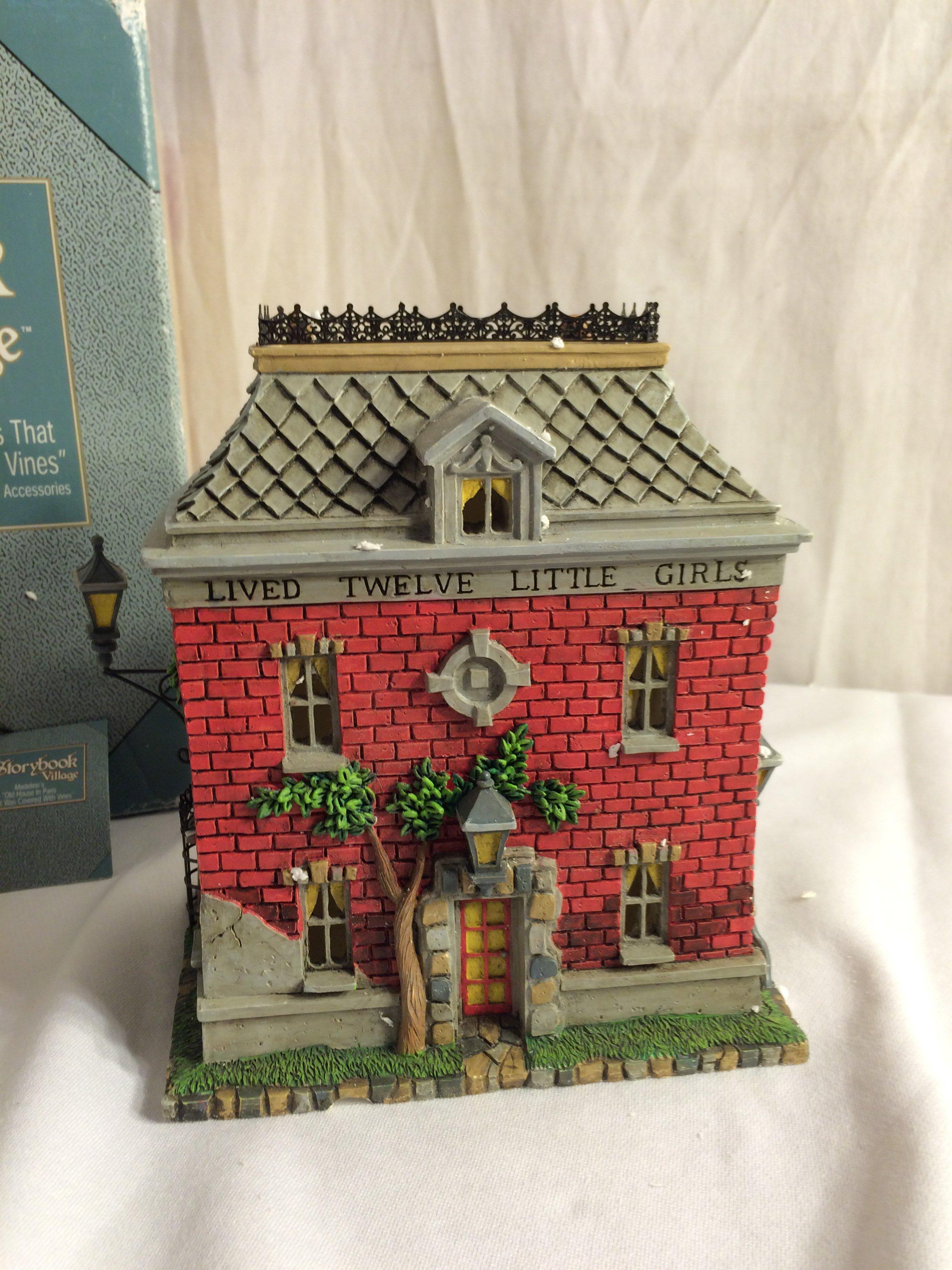 Collector Storybook Village Madeline's Old House in Paris That was Covered W/Vines Set of 9 Lighted