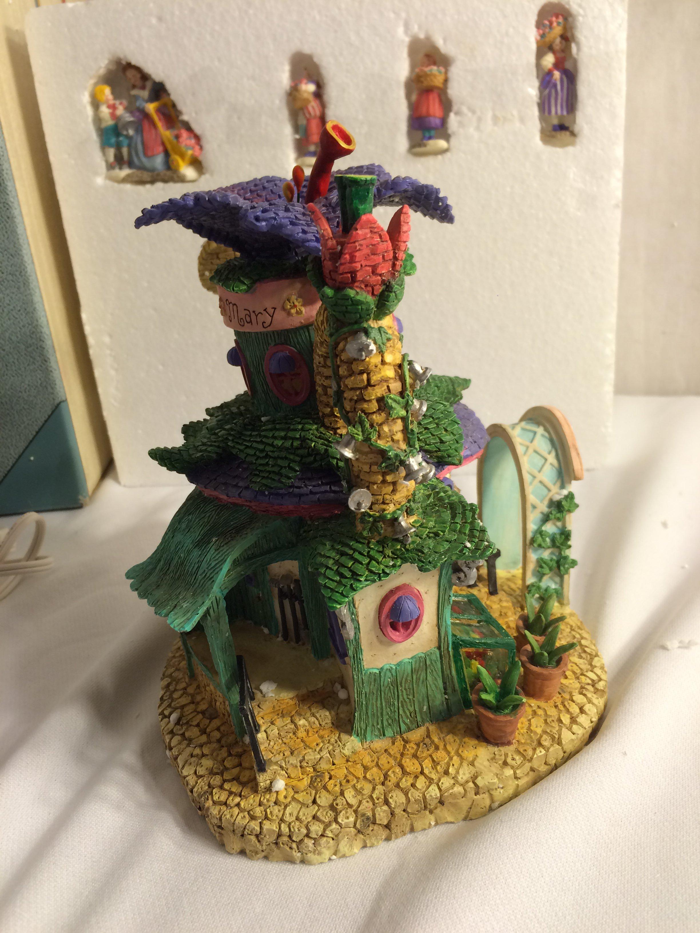 Collector Storybook Village Fairy Tales "Mary, Mary Quite Contrary" handpainted Lighted Building Set