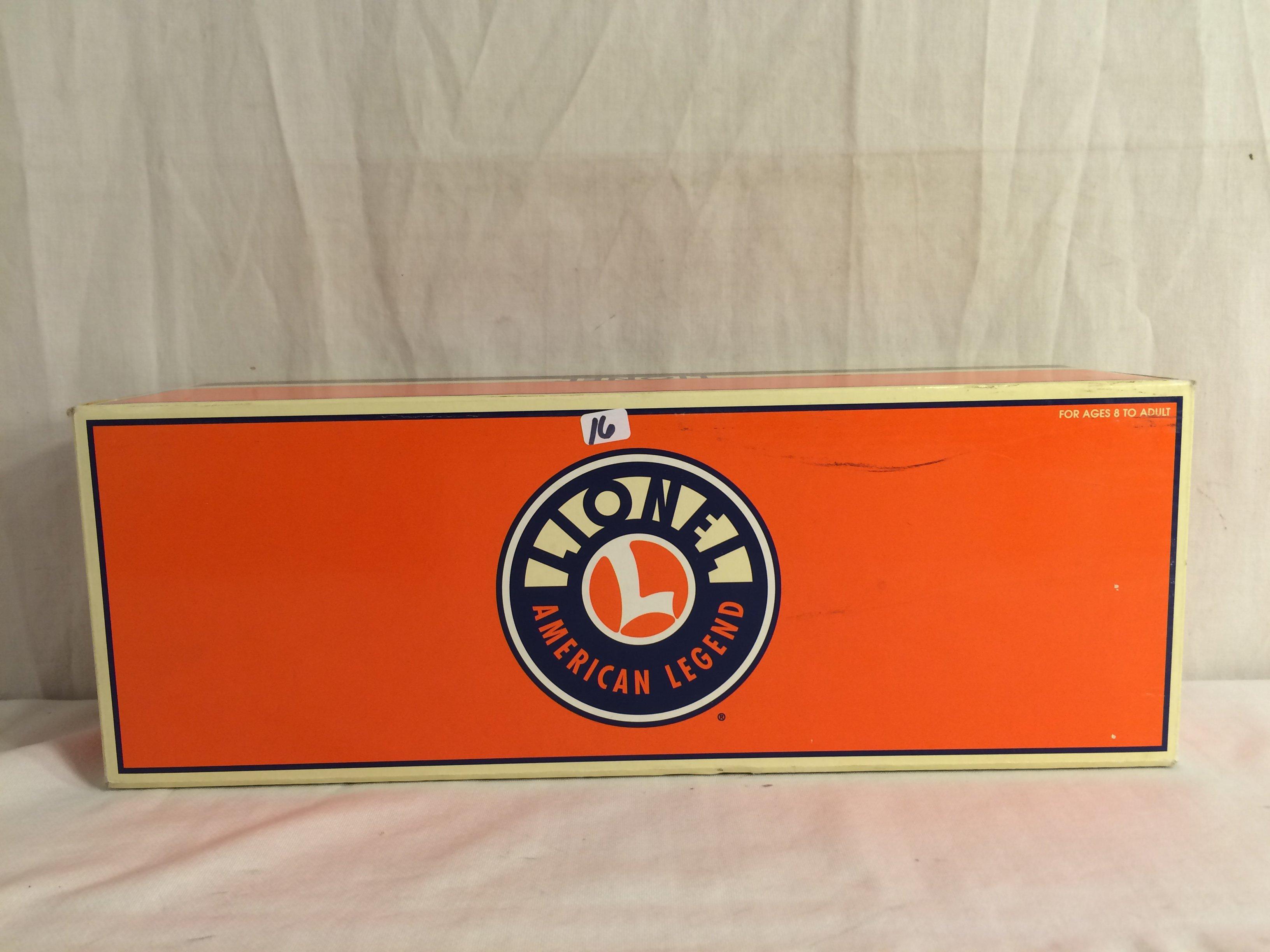 Collector Vintage Lionel Electric Trains "RS-11 NYC Command  6-18598 Box Size:17.5/8" by 6.3/4"