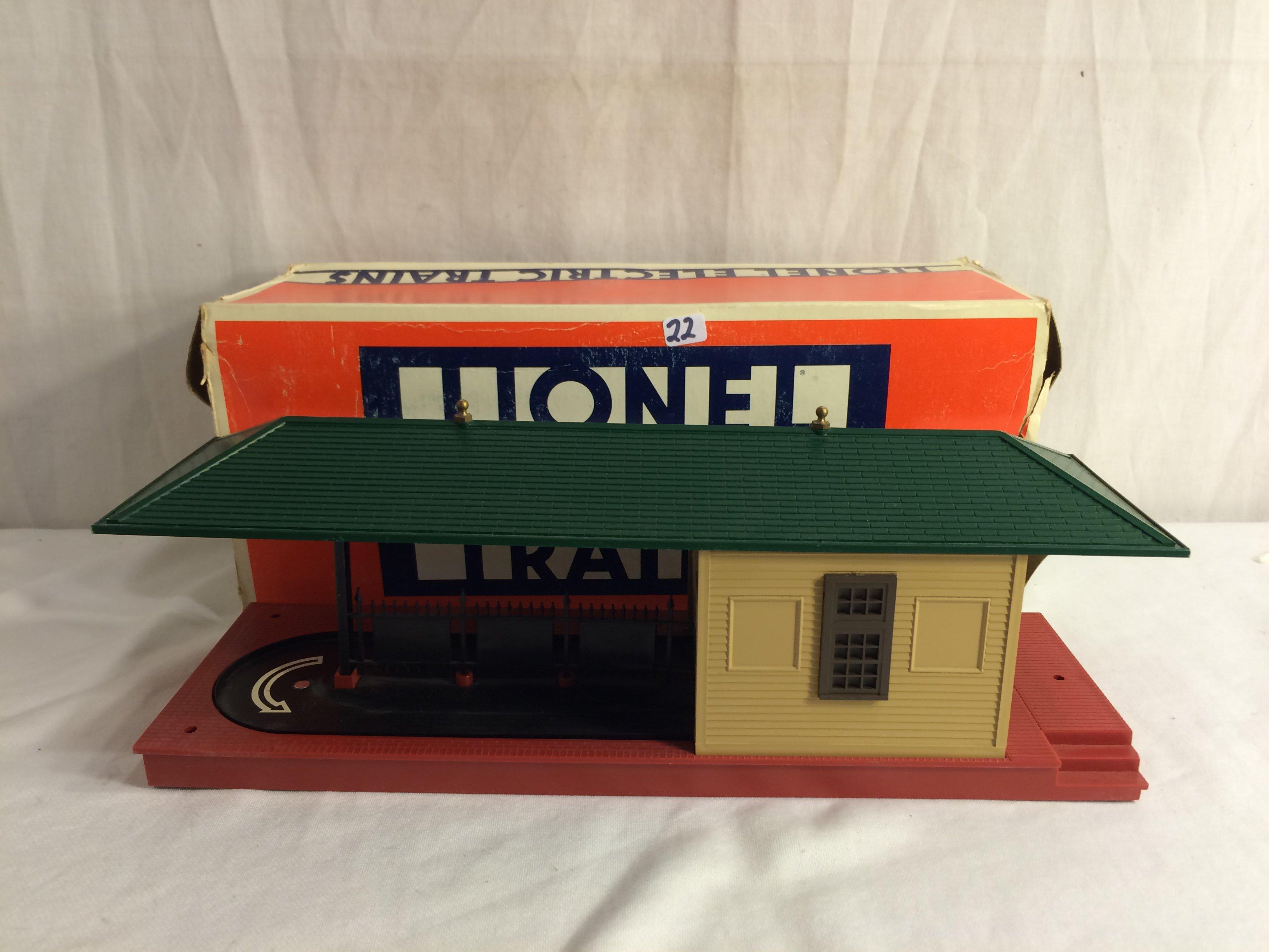 Collector Vintage Lionel Electric Trains " 2323 Automatic Freight Station Lionel Box Size:15"Long x5