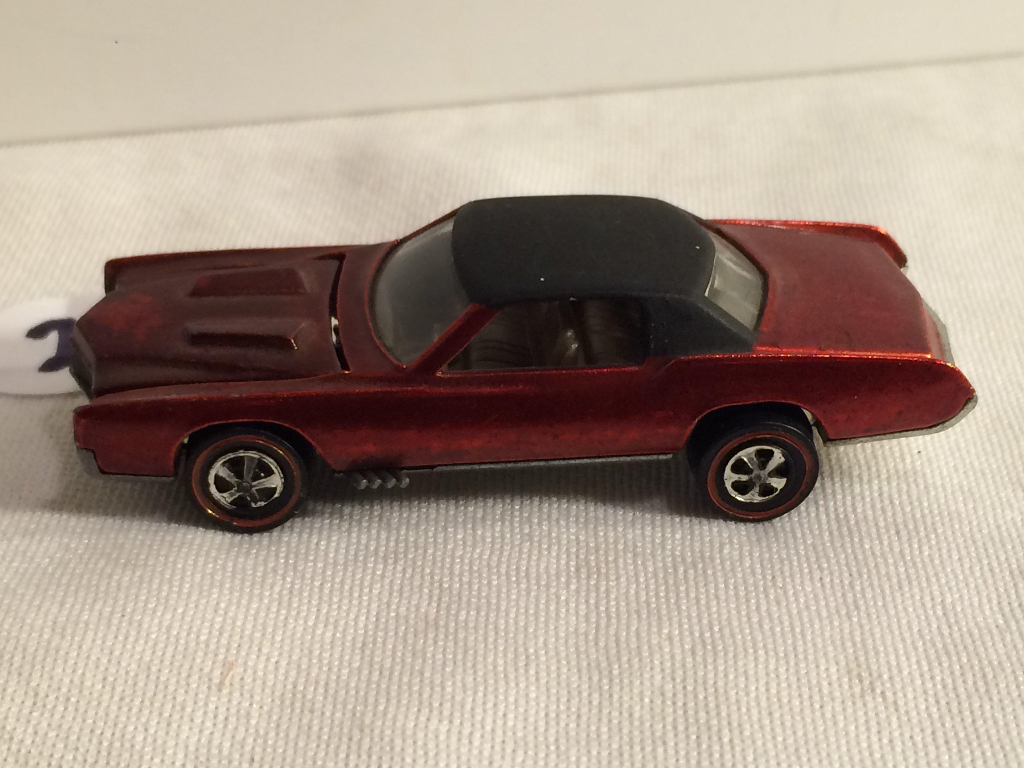 Collector 1968 Vintage Hot wheels Mattel Redline Wheels Custom Eldorado Rose US 1/64 Scale Car