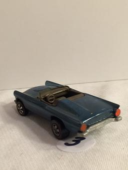 Collector 1968 Vintage Hot wheels Mattel Redline Wheels Classic 57 Ford T-Bird blue US 1/64 Scale