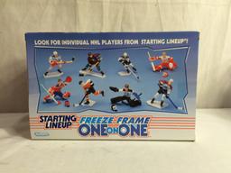 Collector NIP Starting Lineup Freeze Frame One On One Hockey Players Roy & Jagr 10" by 6.5"