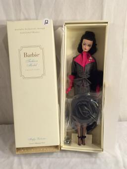 NIB Barbie Genuine Silkstone Body Fashion Model Gold Label Collection "Muffy Roberts" 13.5" Tbox