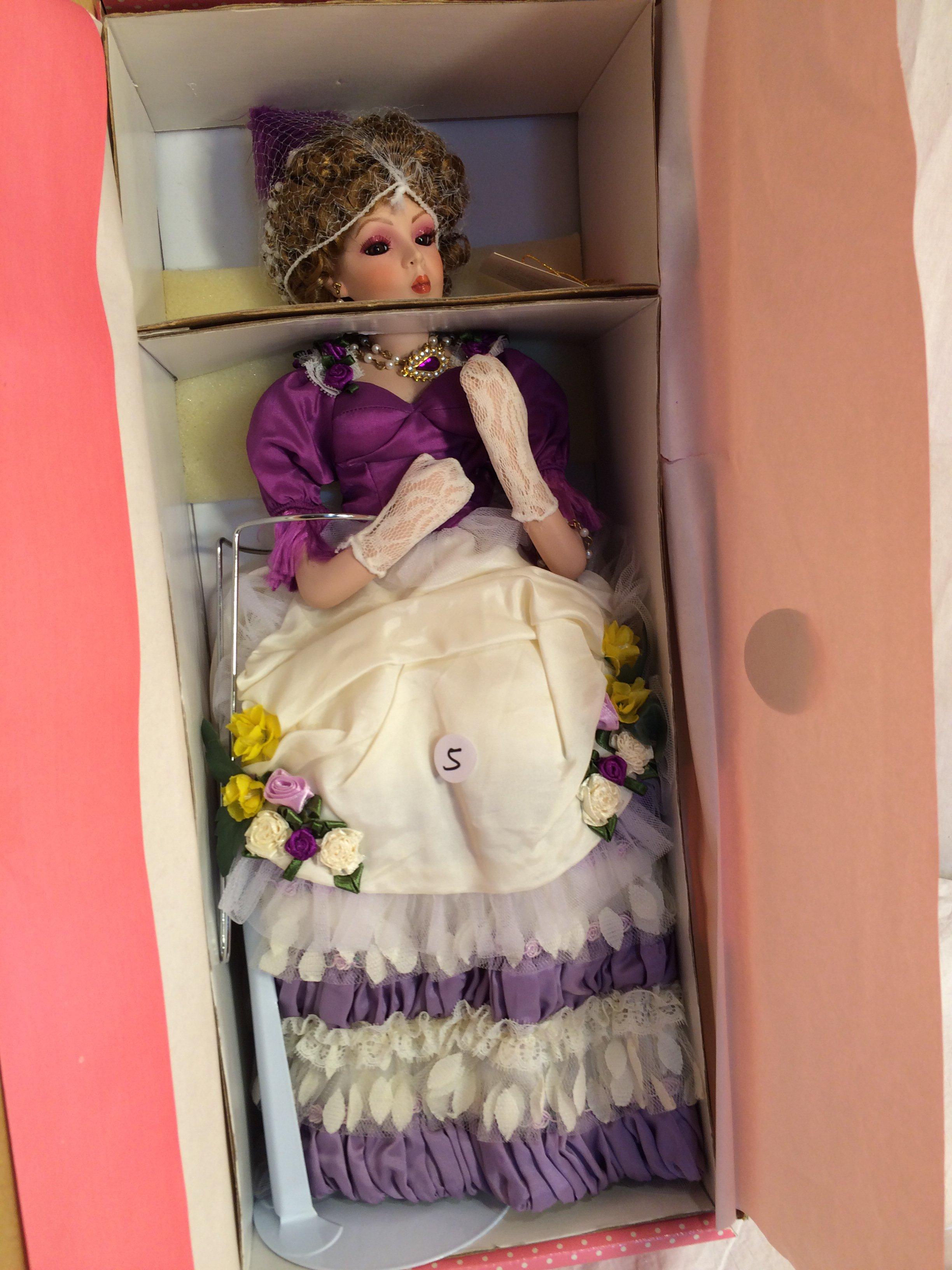 Collector Paradise Gallery Treasury Collection Porcelain Doll "Rose" Box Size:19.1/2"Tall