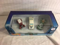 Collector NIP Hot wheels Mattel Vintage Hot Rods 1:64 Scale Die-Cast Metal & Plastic Parts