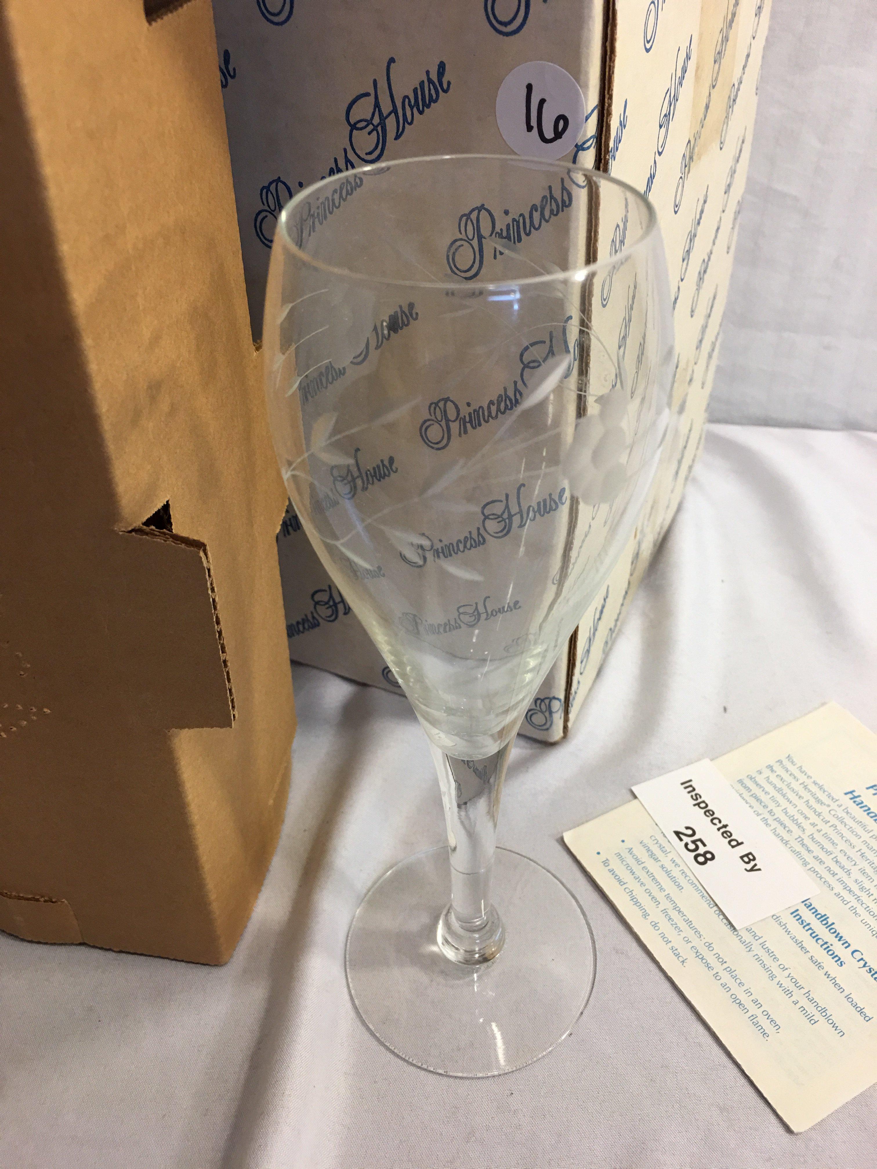 Princess House # 432 Heritage Crystal Champagne Flutes Wine Glasses - Set of 4 9.3/4" by 7"Width