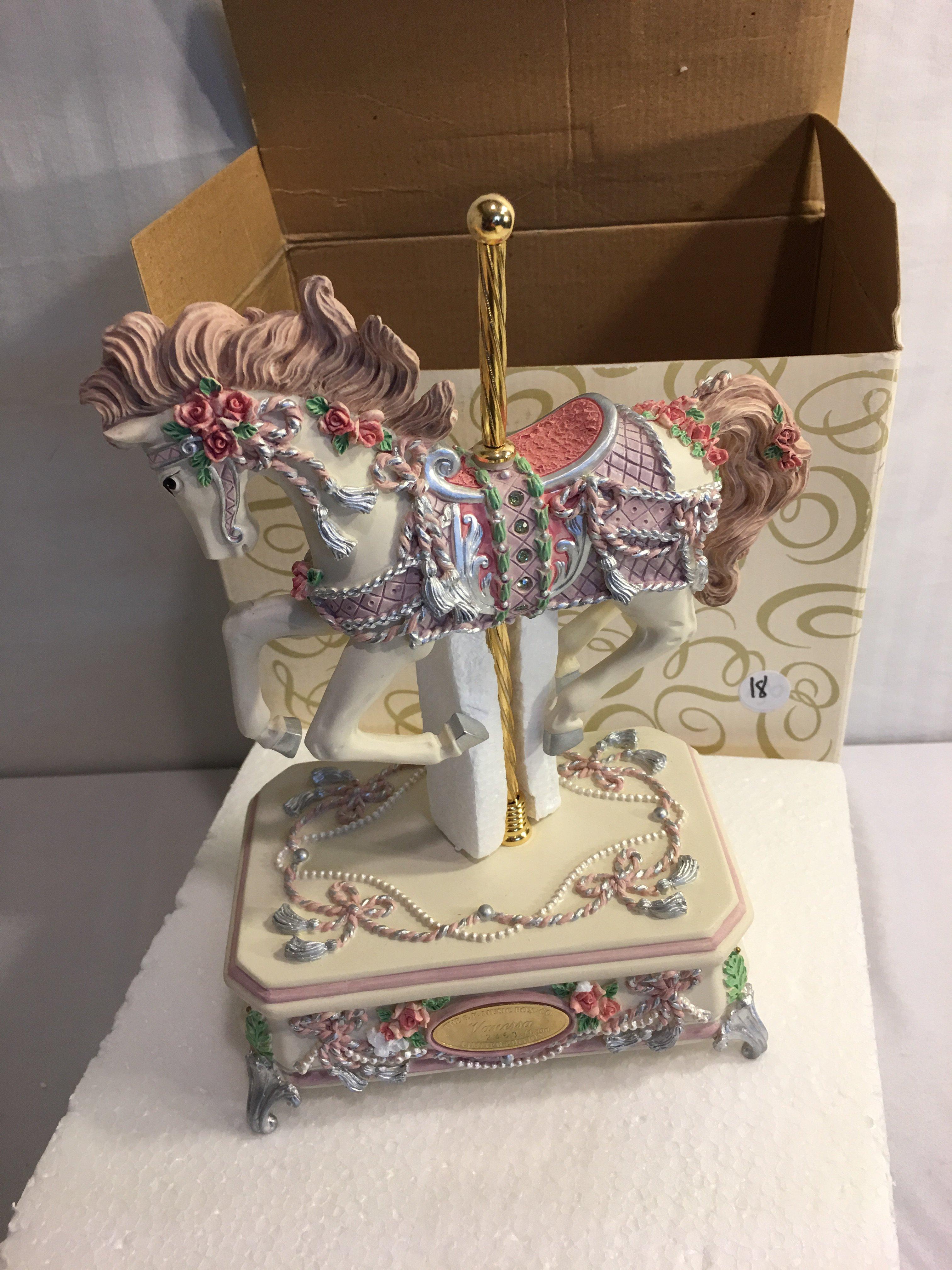 Collector NIB The San Francisco Music Box Vanessa 8" Horse Box Size:11.3/4" x9.1/2"