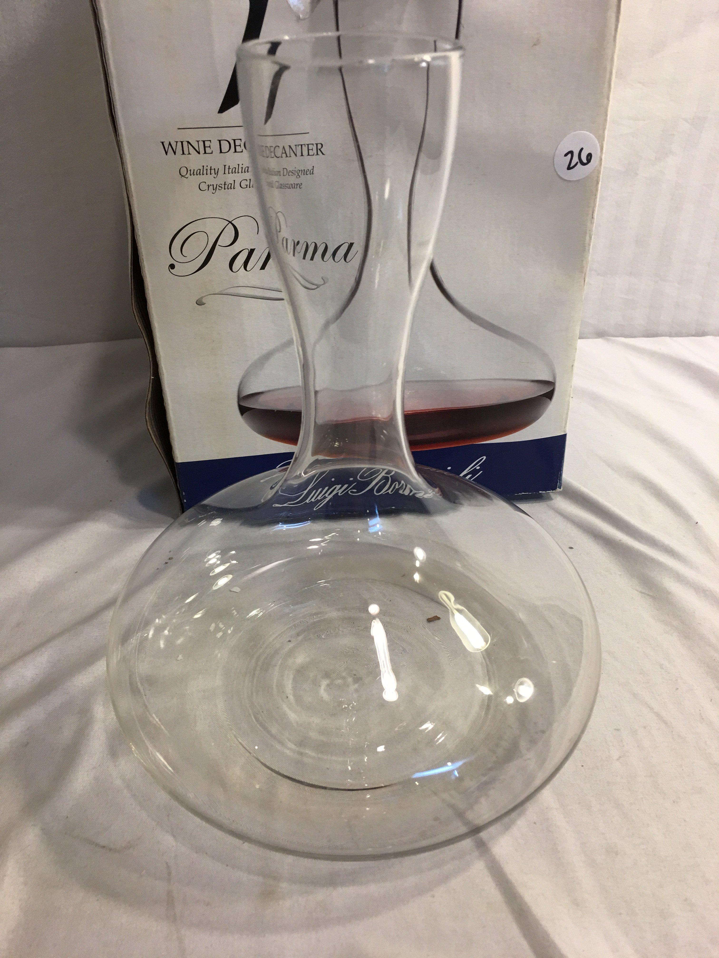 Collector Parma Luigi Bormioli Wine Decanter Crystal Glassware Size:9.7/8"Tall x7.5/8"