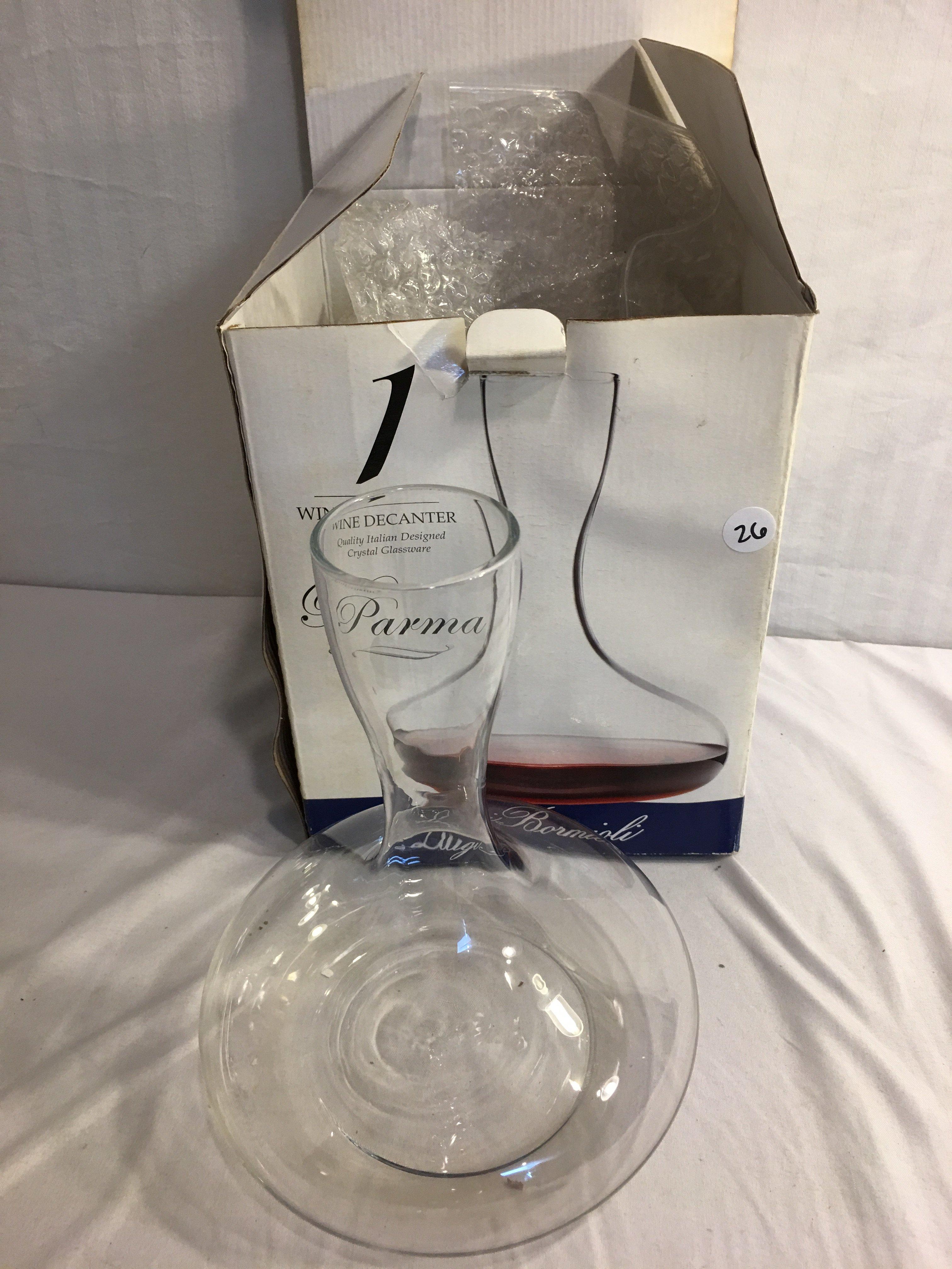 Collector Parma Luigi Bormioli Wine Decanter Crystal Glassware Size:9.7/8"Tall x7.5/8"