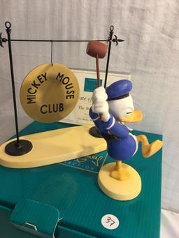 Collector Classic Walt Disney Collection Mickey House Club #1235187 Figurine Box Size:7"T x10"W