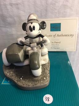 Collector Classics Walt Disney Collection On Patrol Mickey Mouse The Dognapper Figurine 9x9.5"