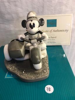 Collector Classics Walt Disney Collection On Patrol Mickey Mouse The Dognapper Figurine 9x9.5"