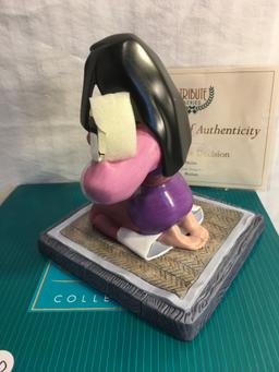 Collector Classics Walt Disney Collection "Honorable Decision Mulan Figurine Box Size:9x9.5"
