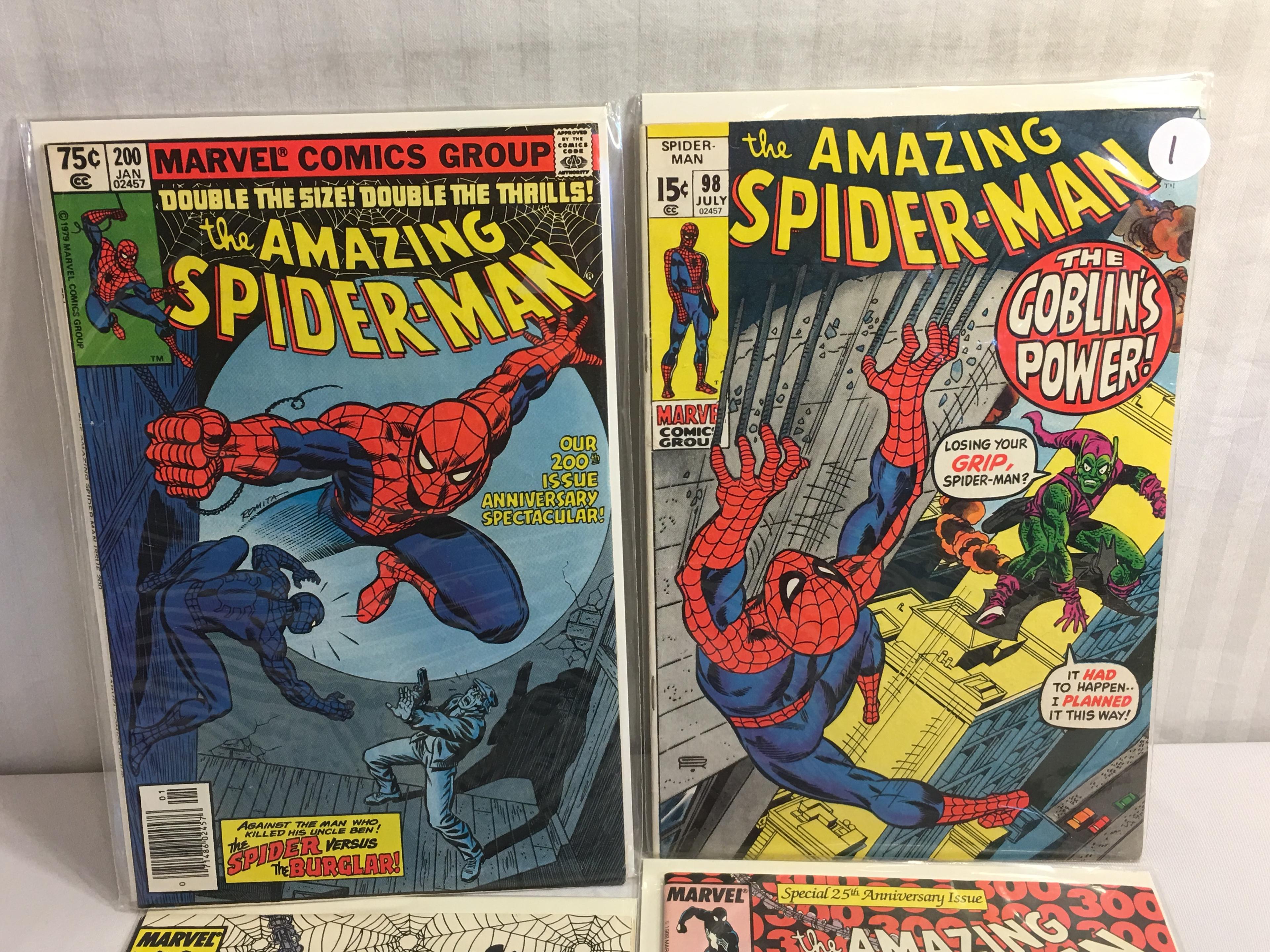 Lot of 4 Pcs Collector Vintage Marvel Comics The Amazing Spider-man No.98.200.298.300. Comics