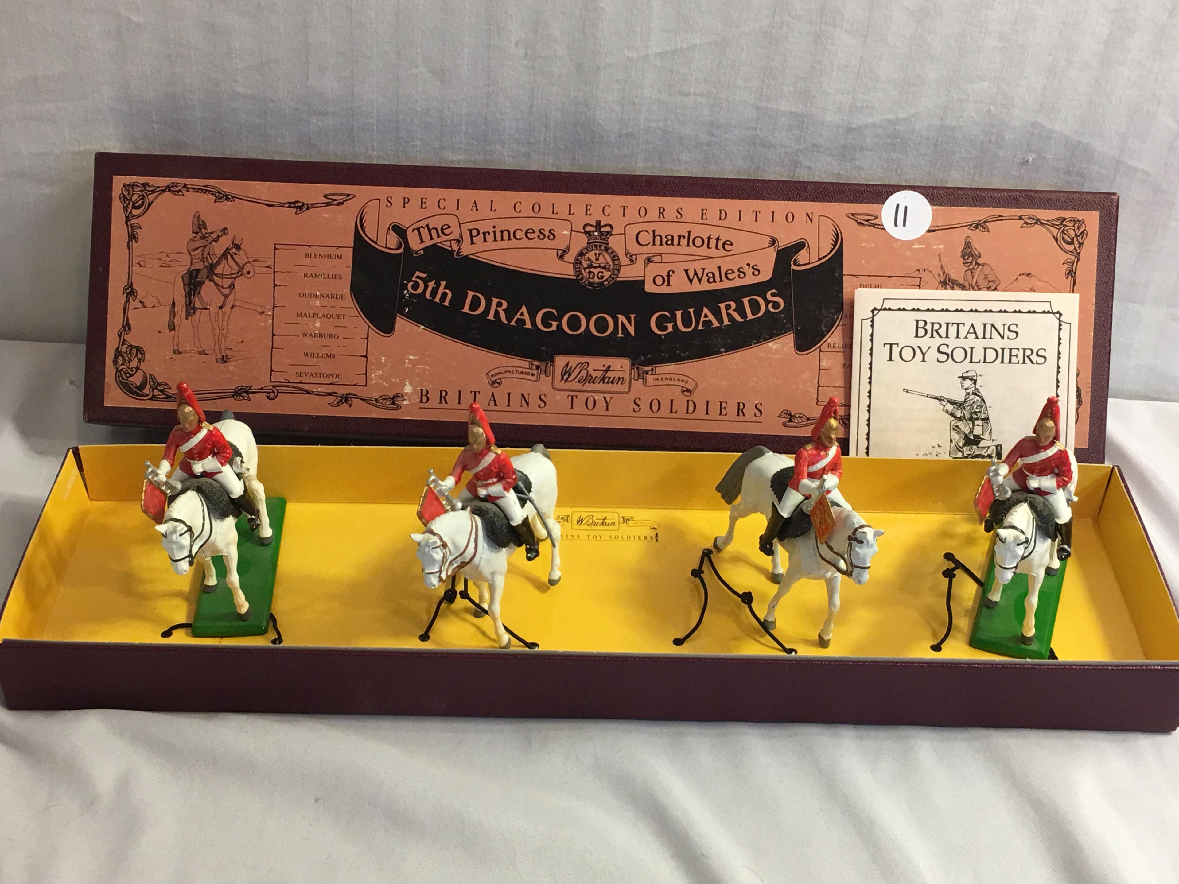 Collector Britains Royal Scots Grey Hand Painted Metal Model Figures Box: 4"x15.5"