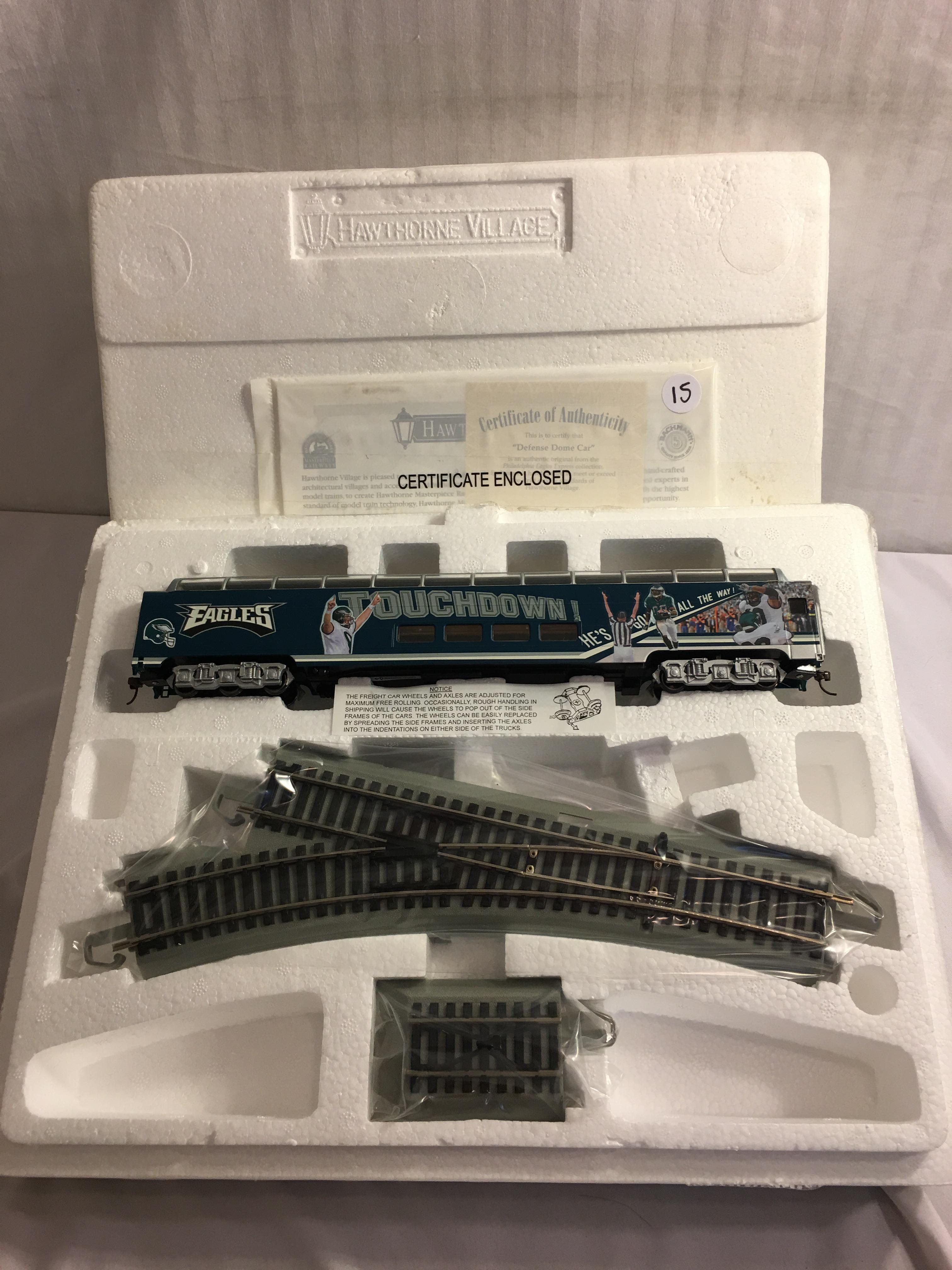 Collector Hawthorne Village Bachmann Eagles Touchdown Dome Ho Gauge Train Set Box: 14"x11"