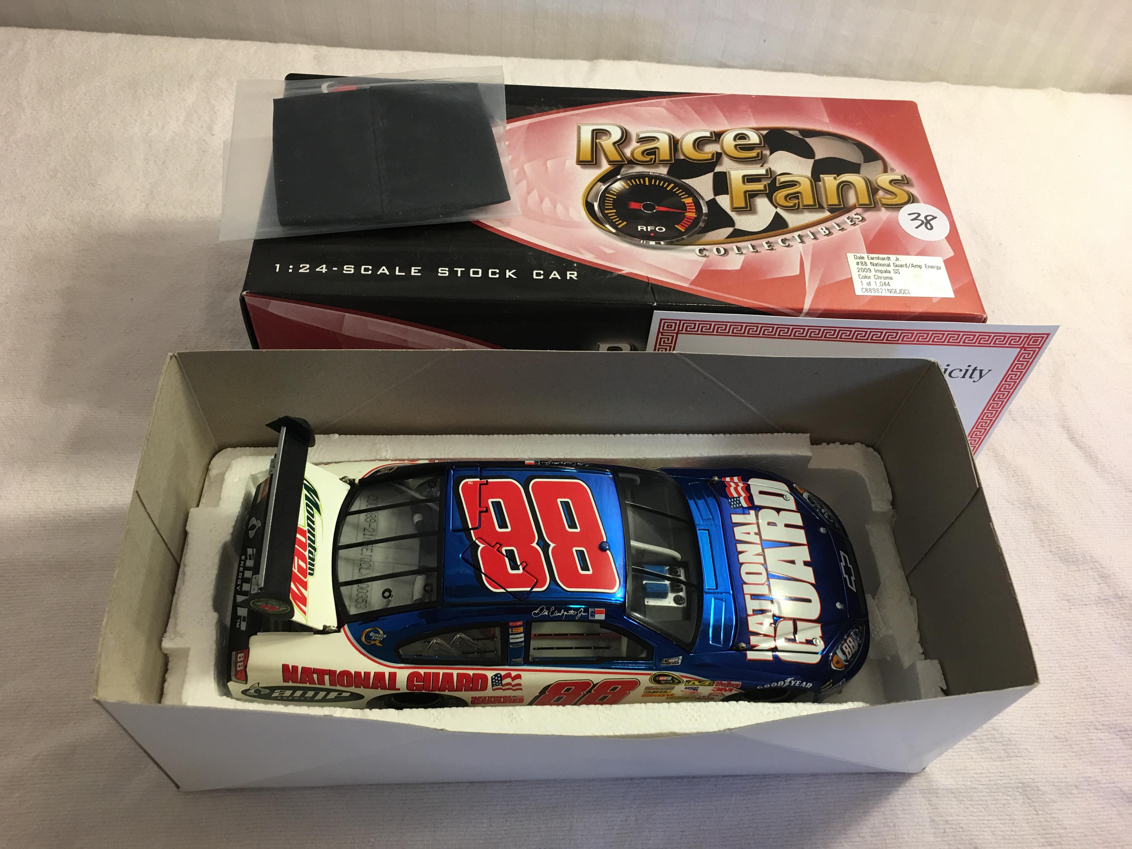 NIP Collector Action Racing Dale Earnhardt Jr. #88 National guard 2009 Impala Die Cast Car 1:24 Scal