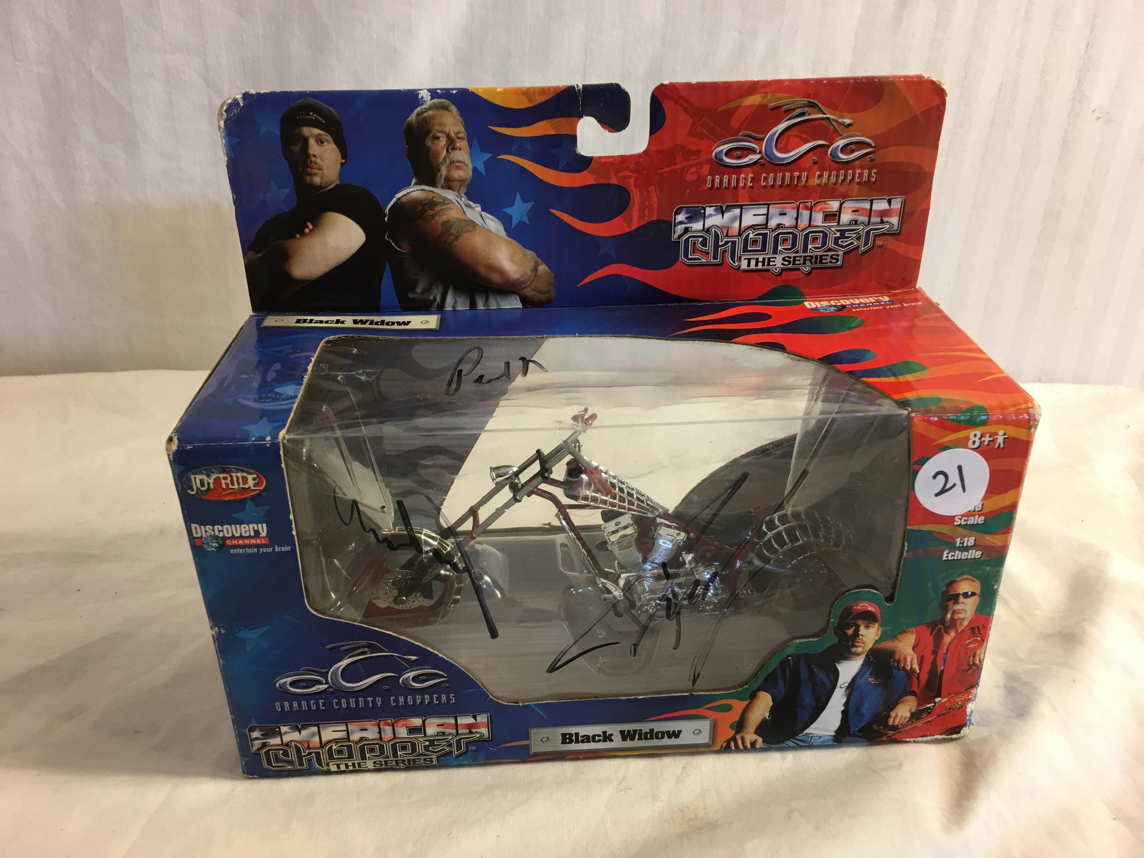 Collector Die Cast American Chopper The Series Signed Black Widow Motor Cycle