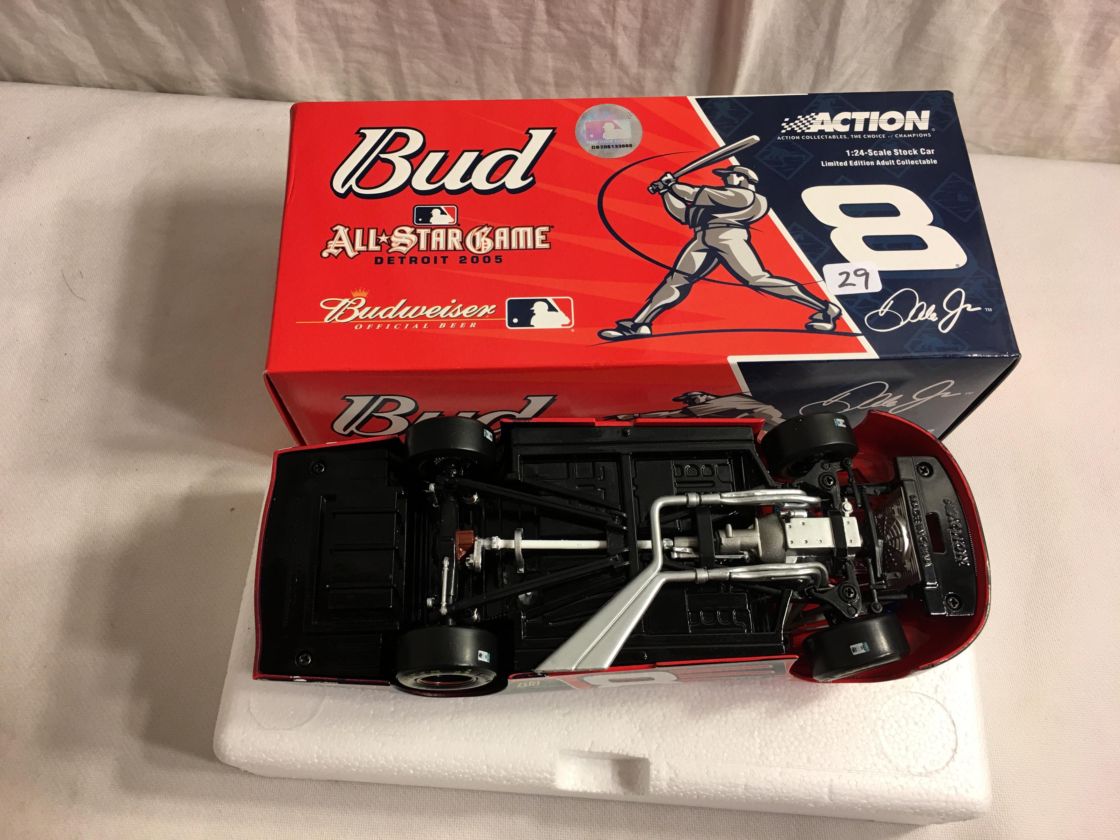 Action 2005 MC Chrome Earnhardt Jr. #8 Budweiser/MLB All-Star Game 1:24 Scale Stock Car #110459