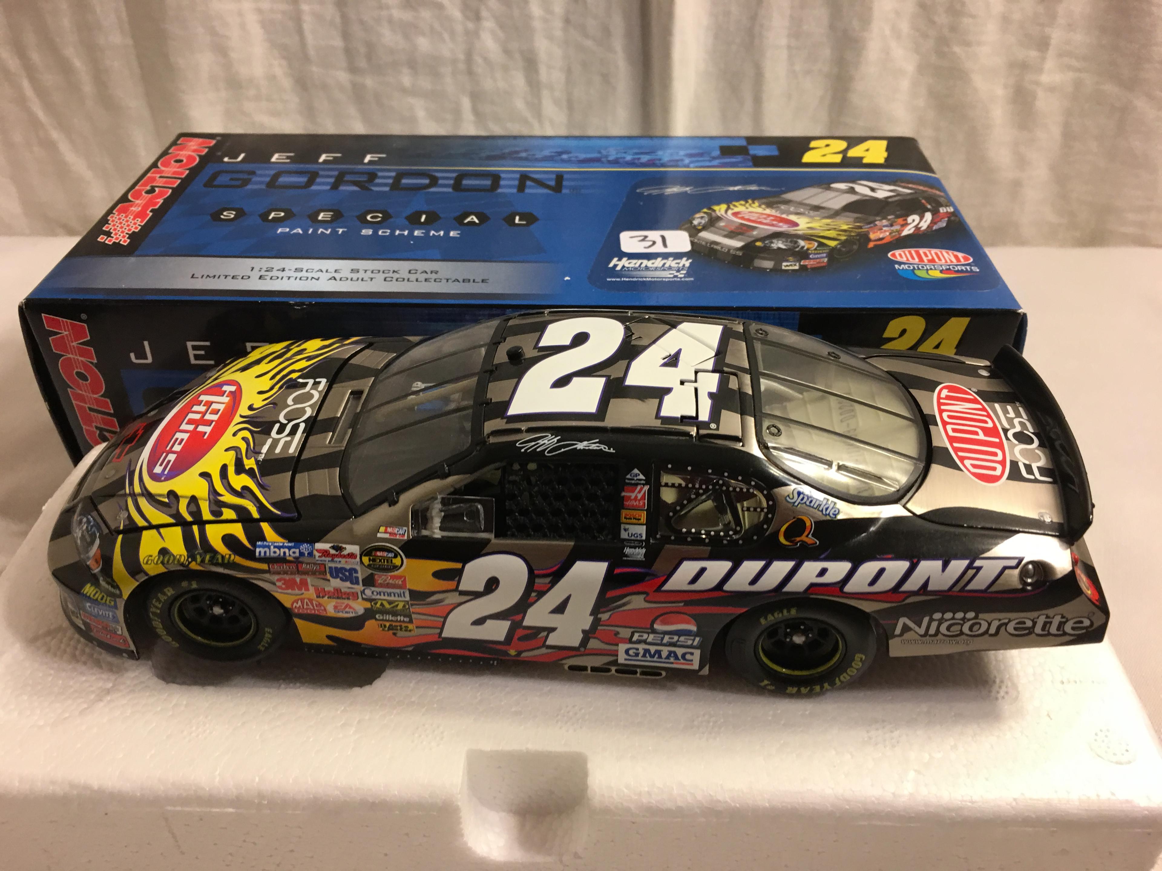 2006 MC Brushed Metal Jeff Gordon #24 DuPont/Foose Custom Design 1 of 504 Scale 1:24 Stock