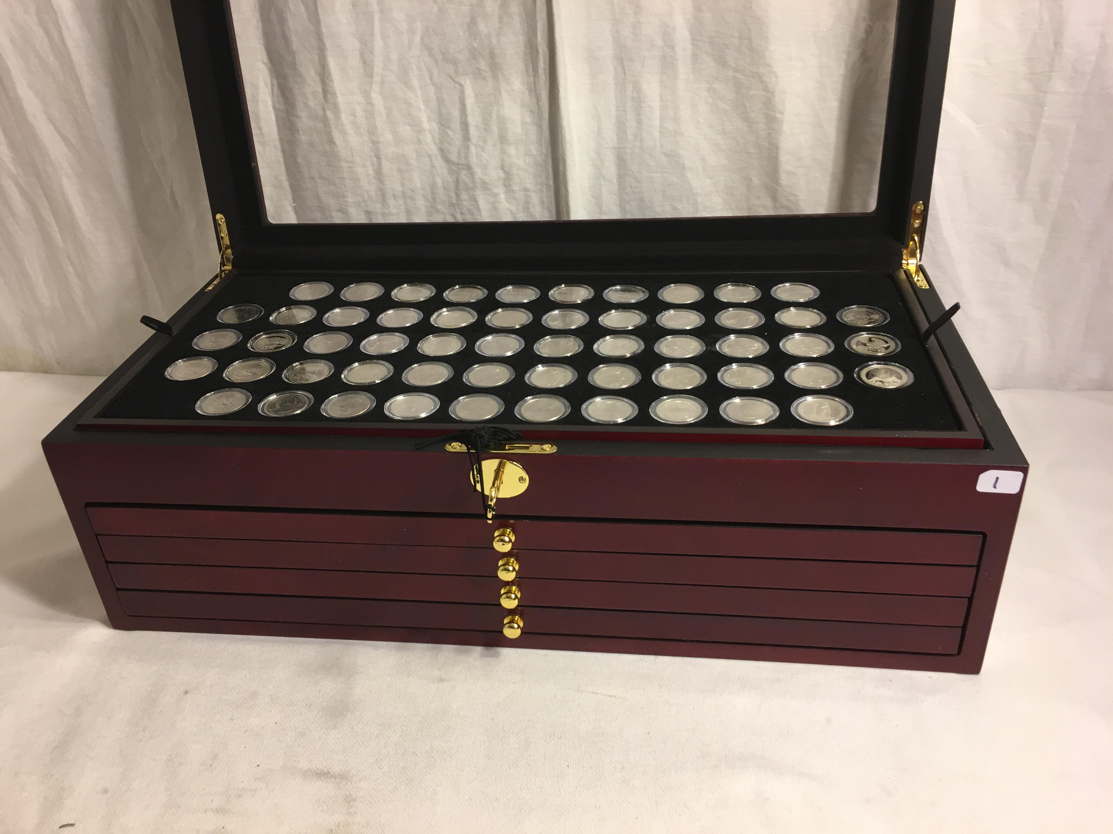 Collector Set of 70 Pieces State Quarters In Pretty Cherry Wood Color Lift-Up & 4 Drawers