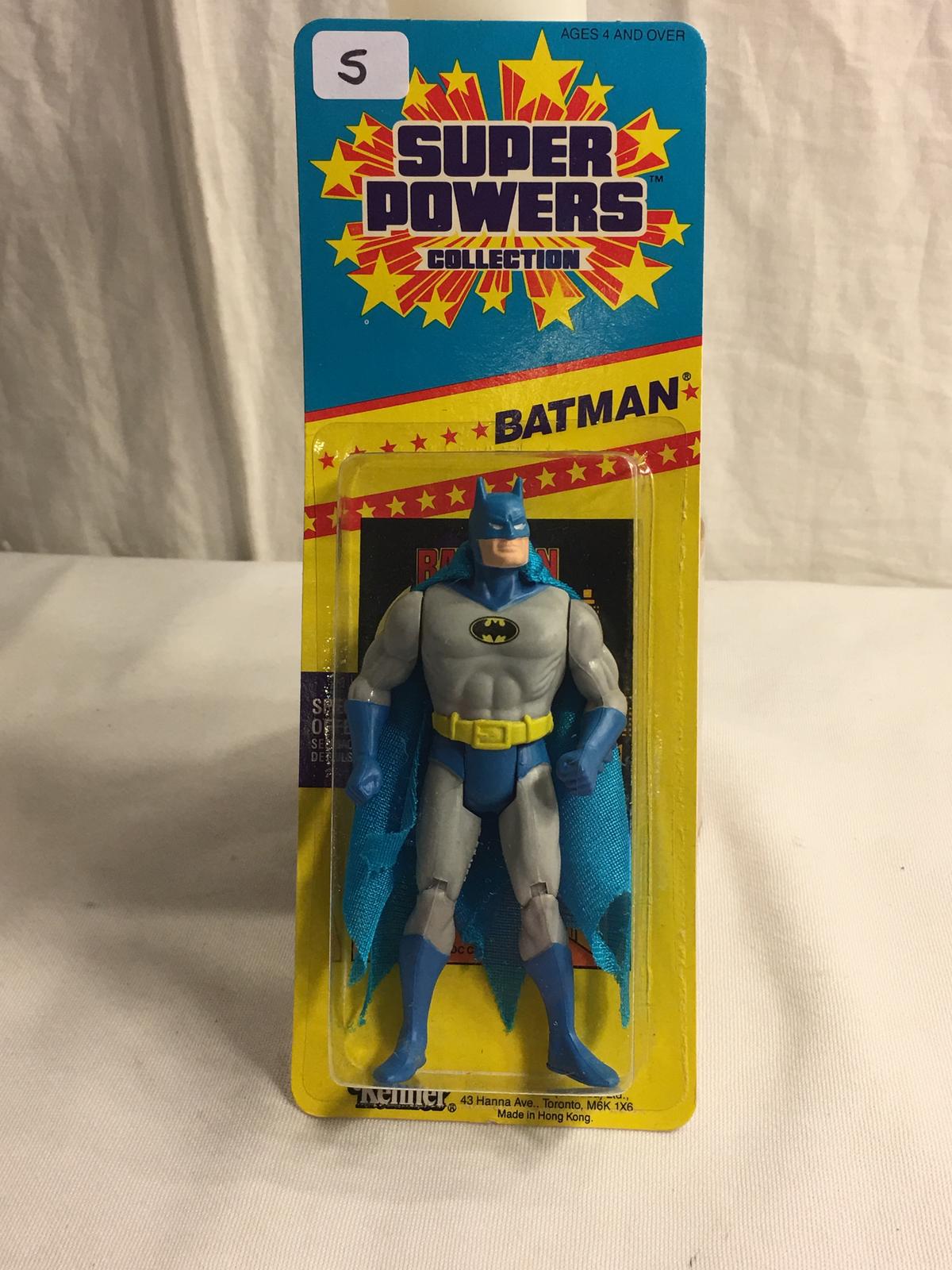 Collector NIP Kenner Vintage 1986 DC, Comics Super Powers Collection Batman Action Figure 4.5"Tall