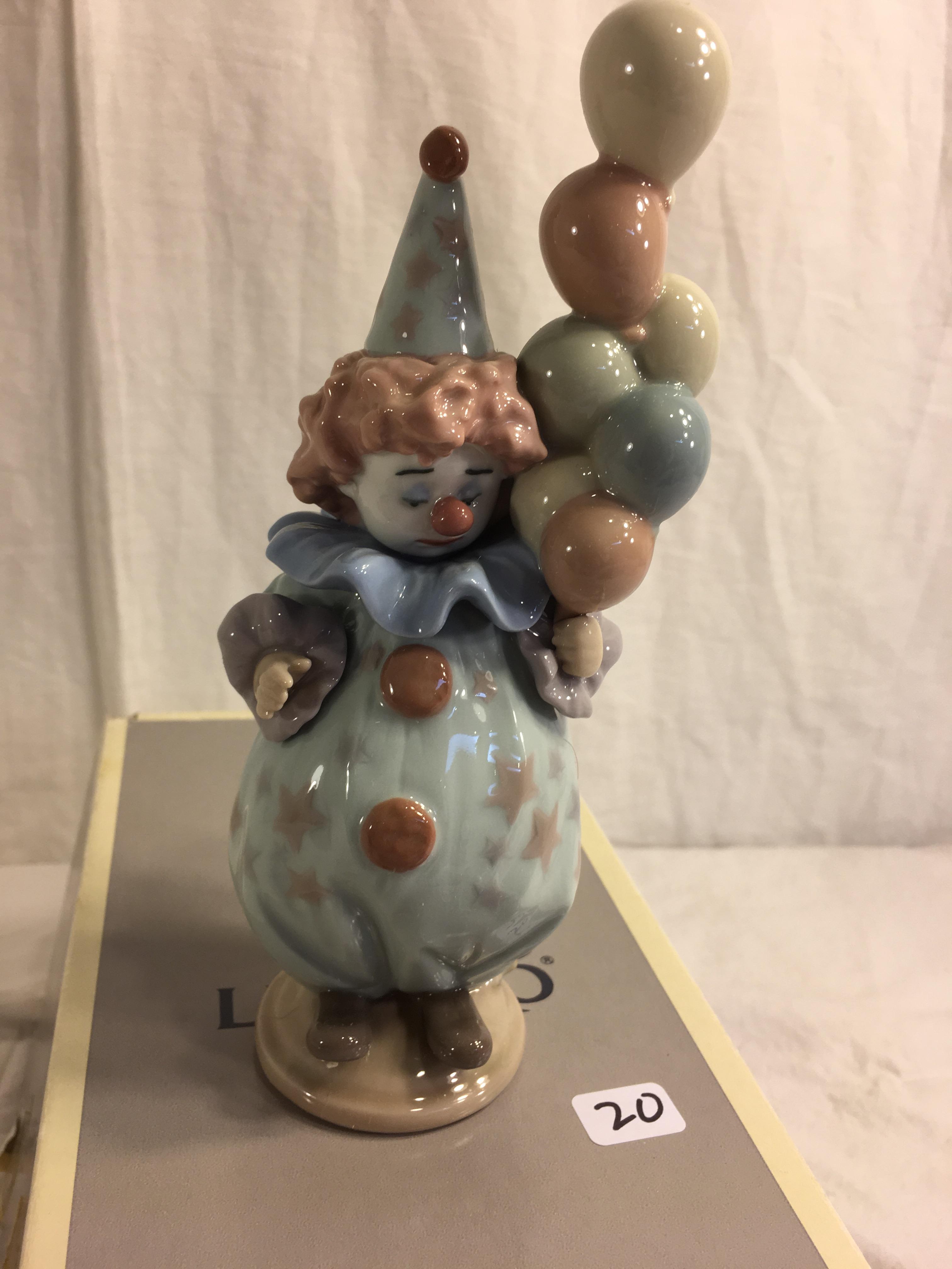 Collector Lladro 5811 Littlest Clown Figurine with Balloons *With Box Size:10.5"Tall Box