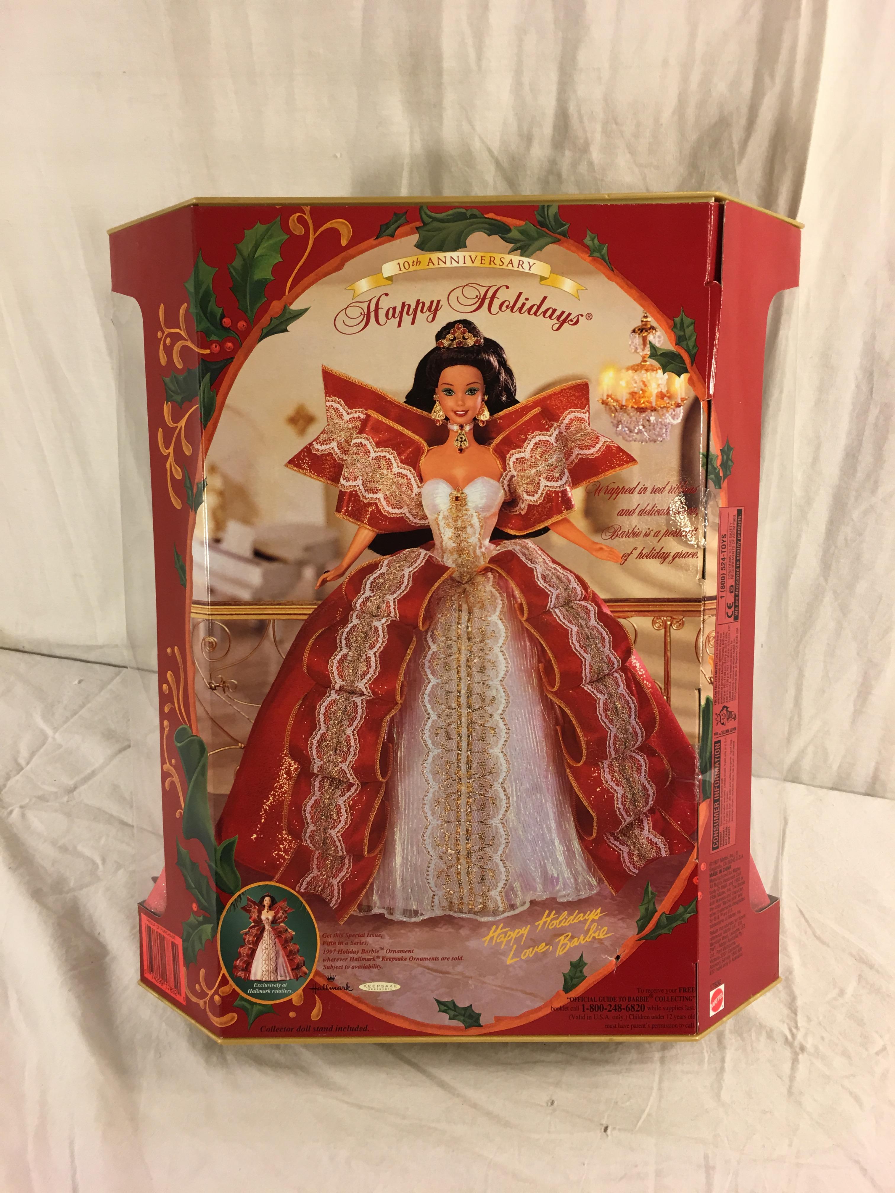 NIB Barbie Mattel Special Edition Barbie 1997 Happy Holidays Barbie Doll 13.5"tall Box