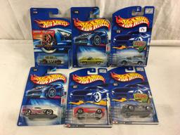 Lot of 6 Pcs  New in Package  Collector Assorted Hot Wheels Die-Cast Cars 1/64 Scale