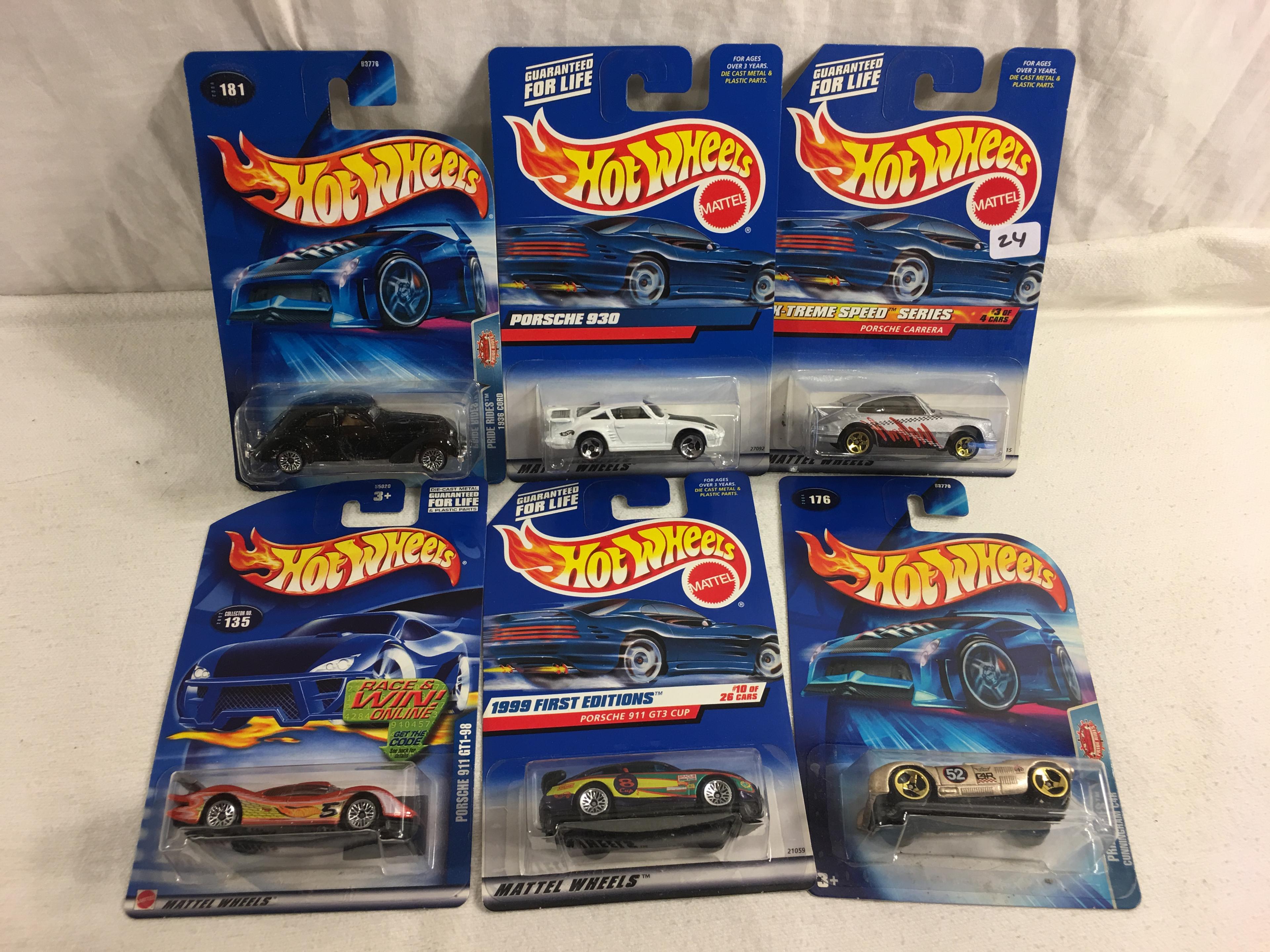 Lot of 6 Pcs  New in Package  Collector Assorted Hot Wheels Die-Cast Cars 1/64 Scale