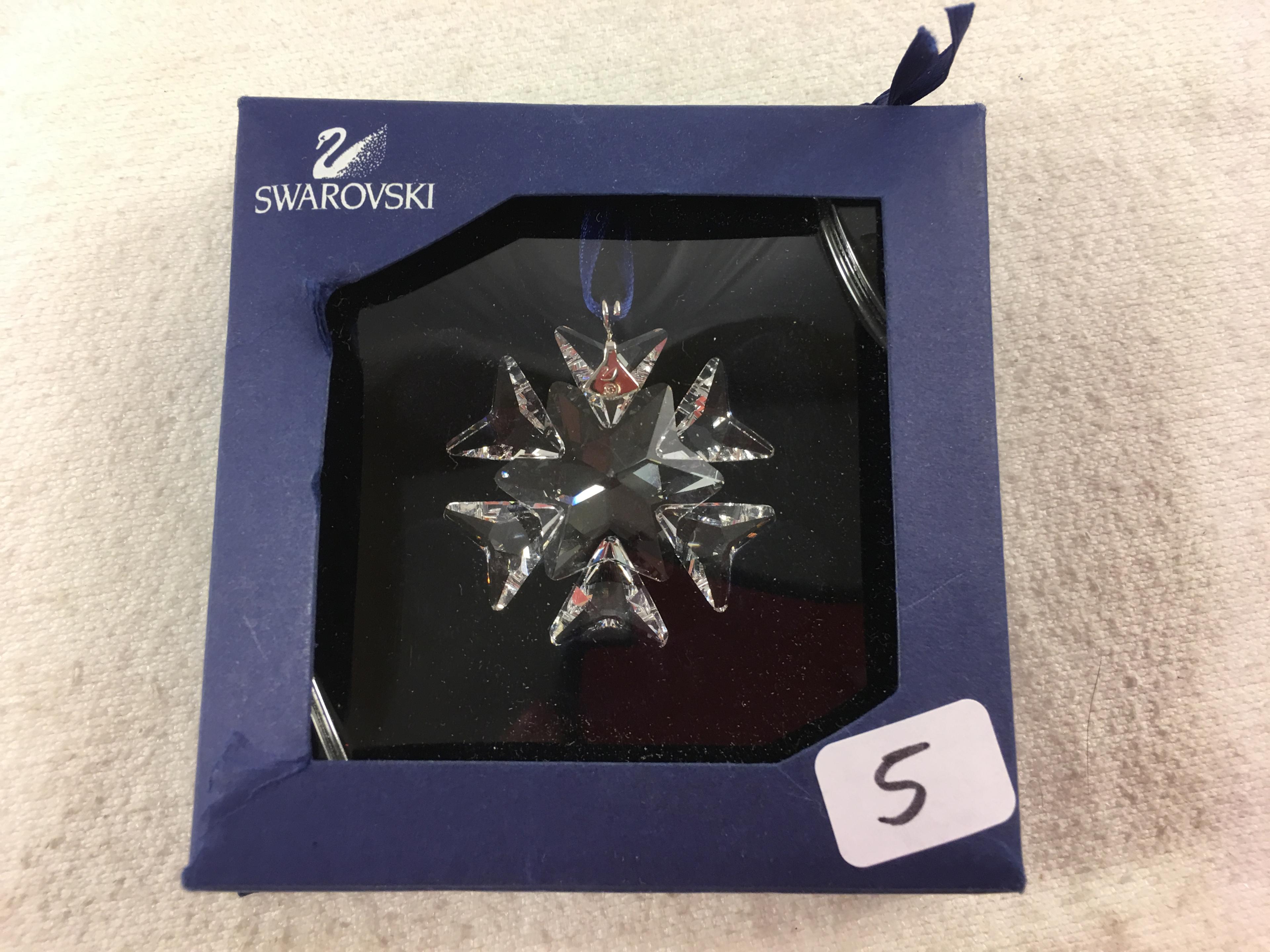 Collector Swarovski Crystal Star Rockefeller Center Star "Little Star" 0884869