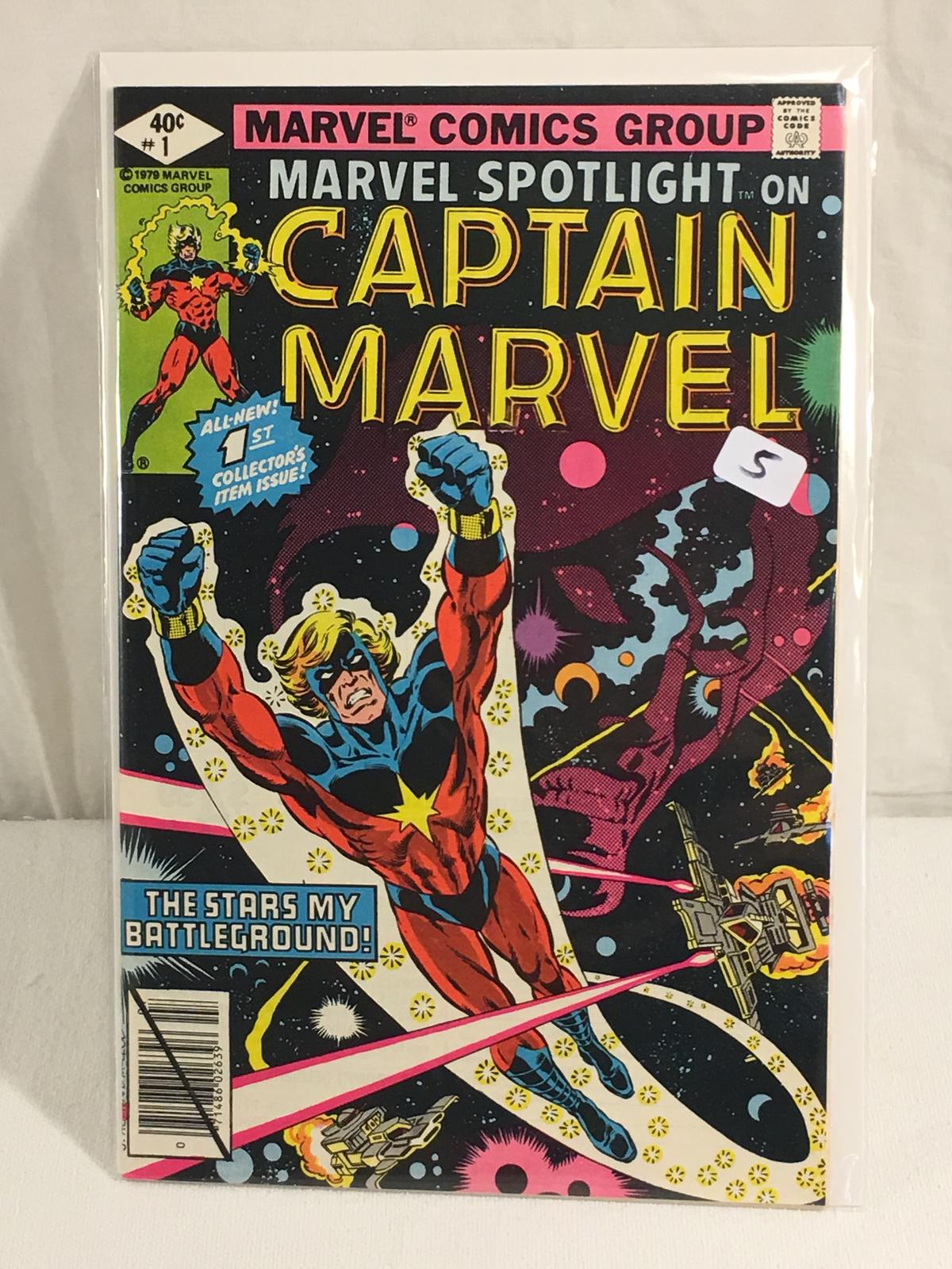 Collector Vintage Marvel Spotlight On Captain Marvel Comic Book No.1