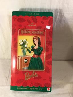 NIB Collector Hallmark Holiday Sensation Barbie Doll Box: 13.5"x7"