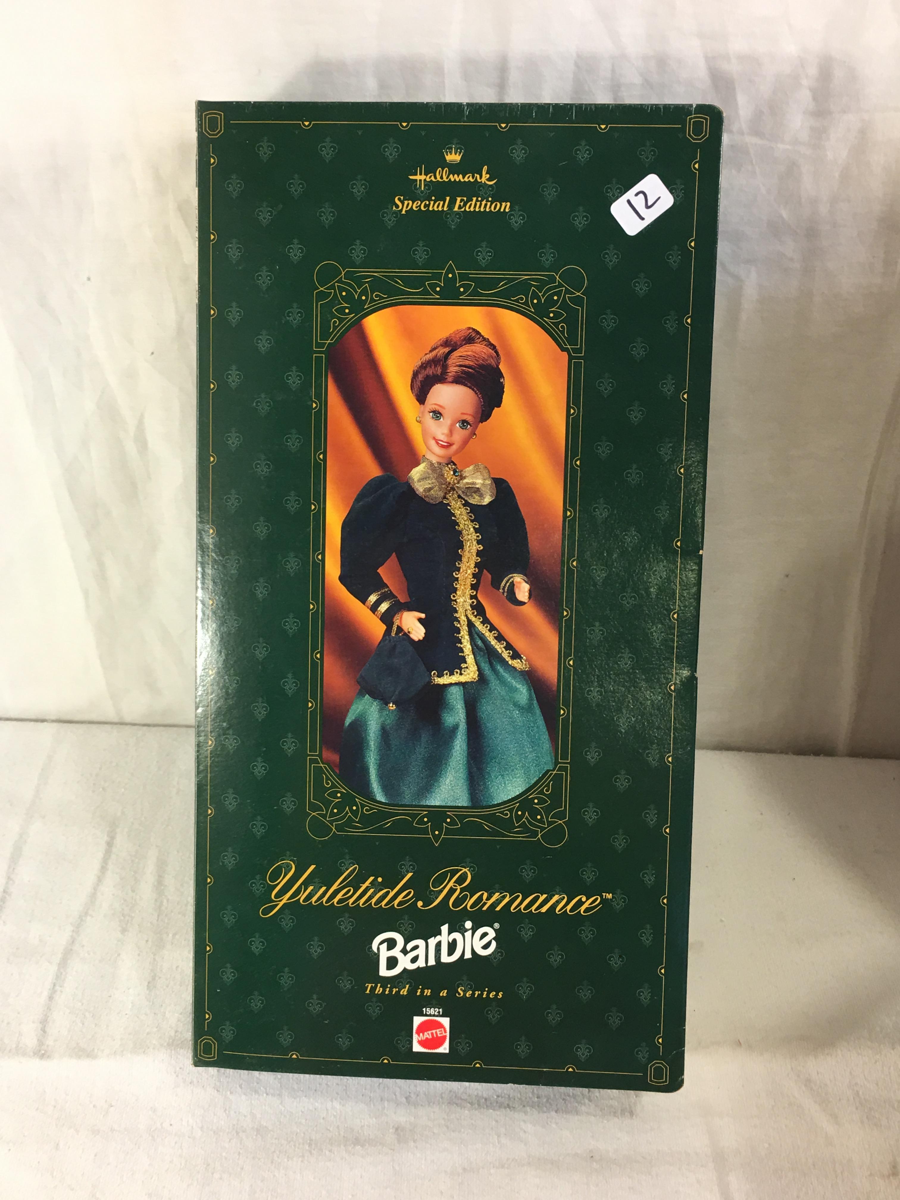 NIB Collector Hallmark Special Edition Yuletide Romance Barbie Doll Box: 13.5"x7"