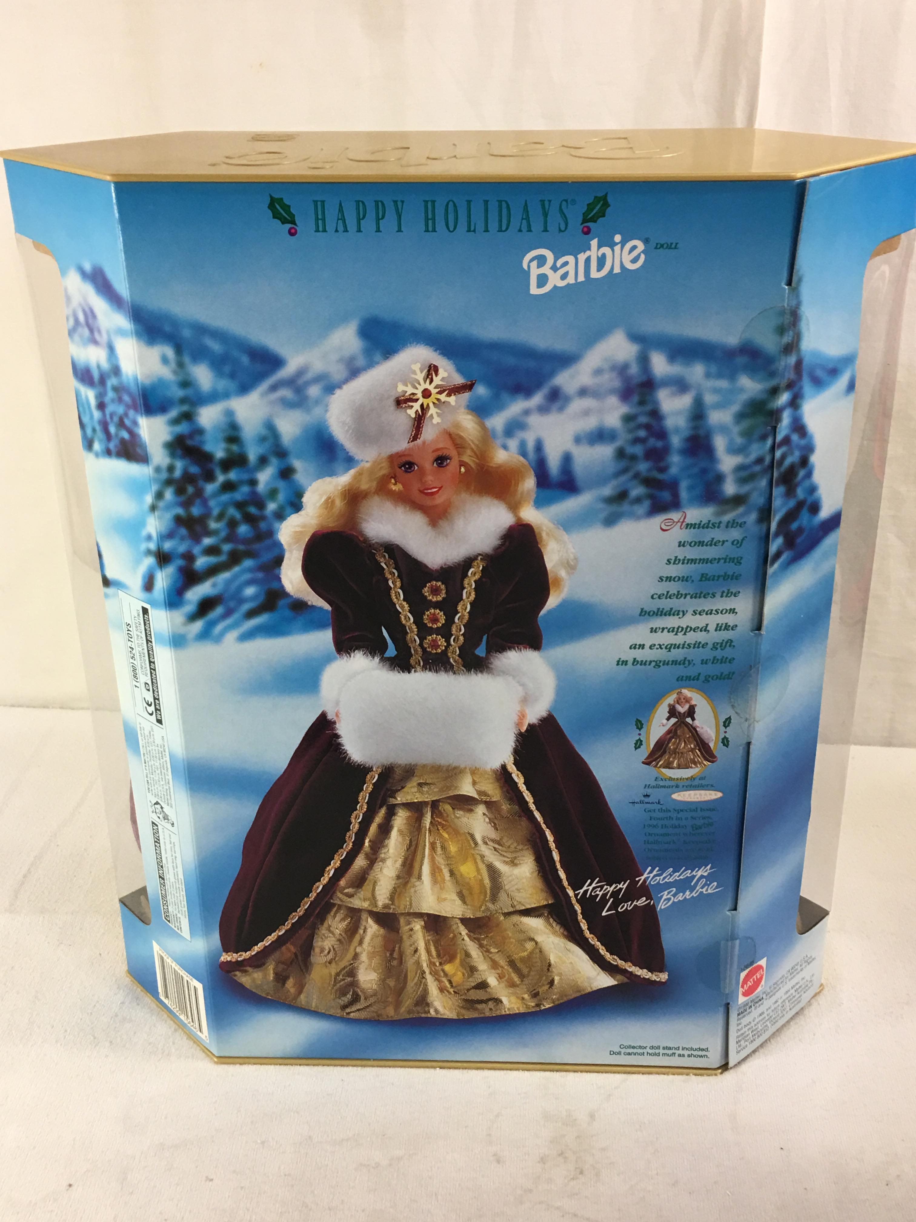 NIB Collector 1996 Happy Holidays Barbie Doll in Gold & Red Dress Box: 14"x12"